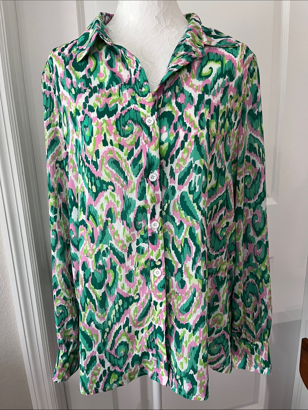 Green & Pink Printed Button-Down Shirt